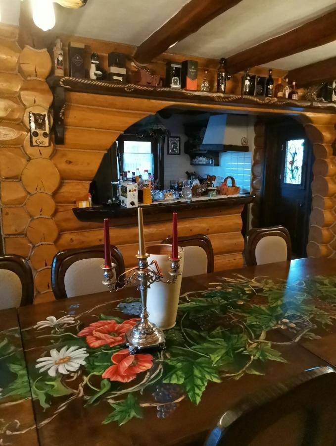 סוצ'ביטה Casa De Poveste מראה חיצוני תמונה